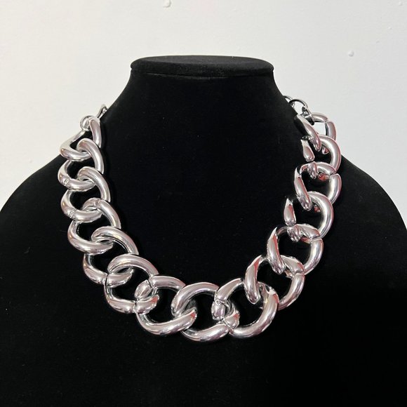 CHICO'S Silvertone Chain Matinee Necklace 19.5 in ext. 3.5 in - Picture 10 of 11